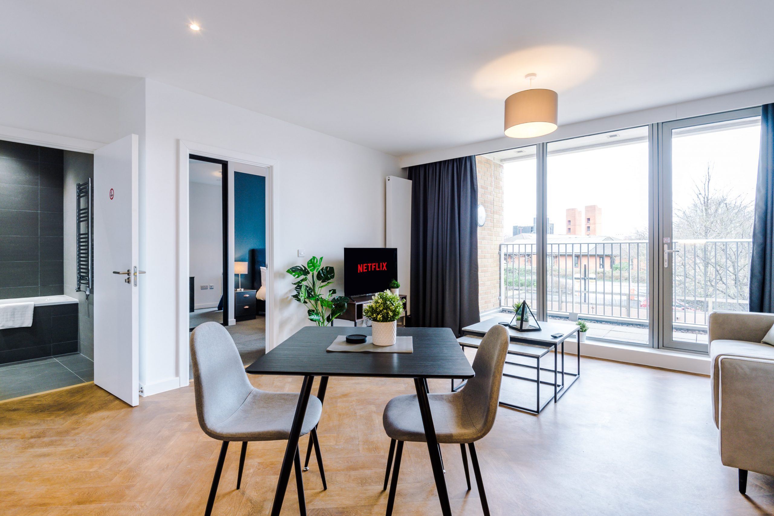 Business Travel Accommodation: Why Agents Choose Serviced Apartments