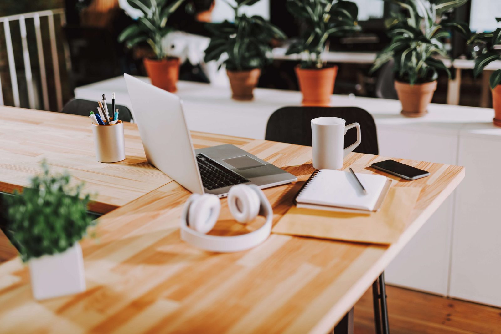 Living the Nomad Life: Top 3 Coworking Spaces in Manchester