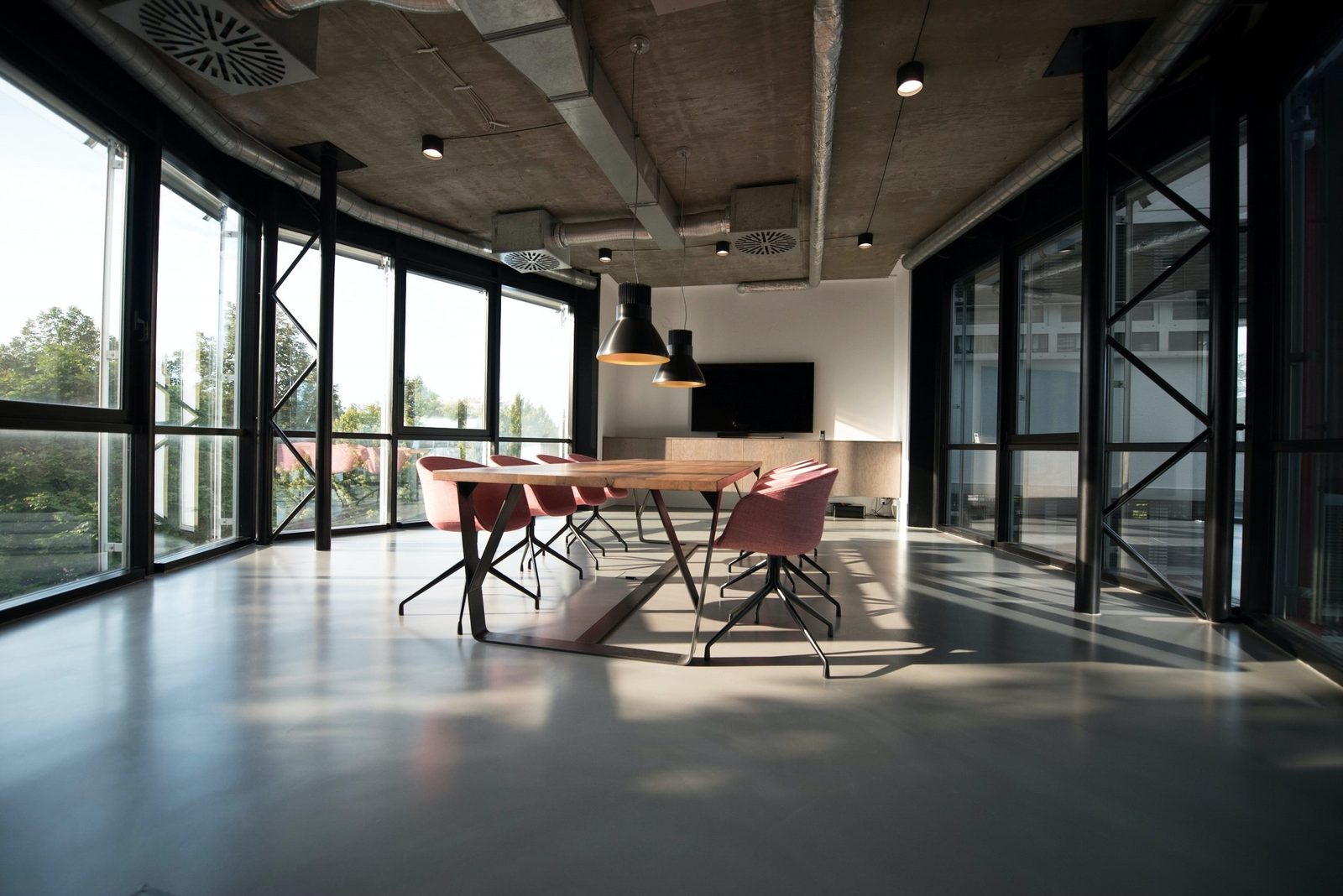 Are Large Offices a Thing of the Past?