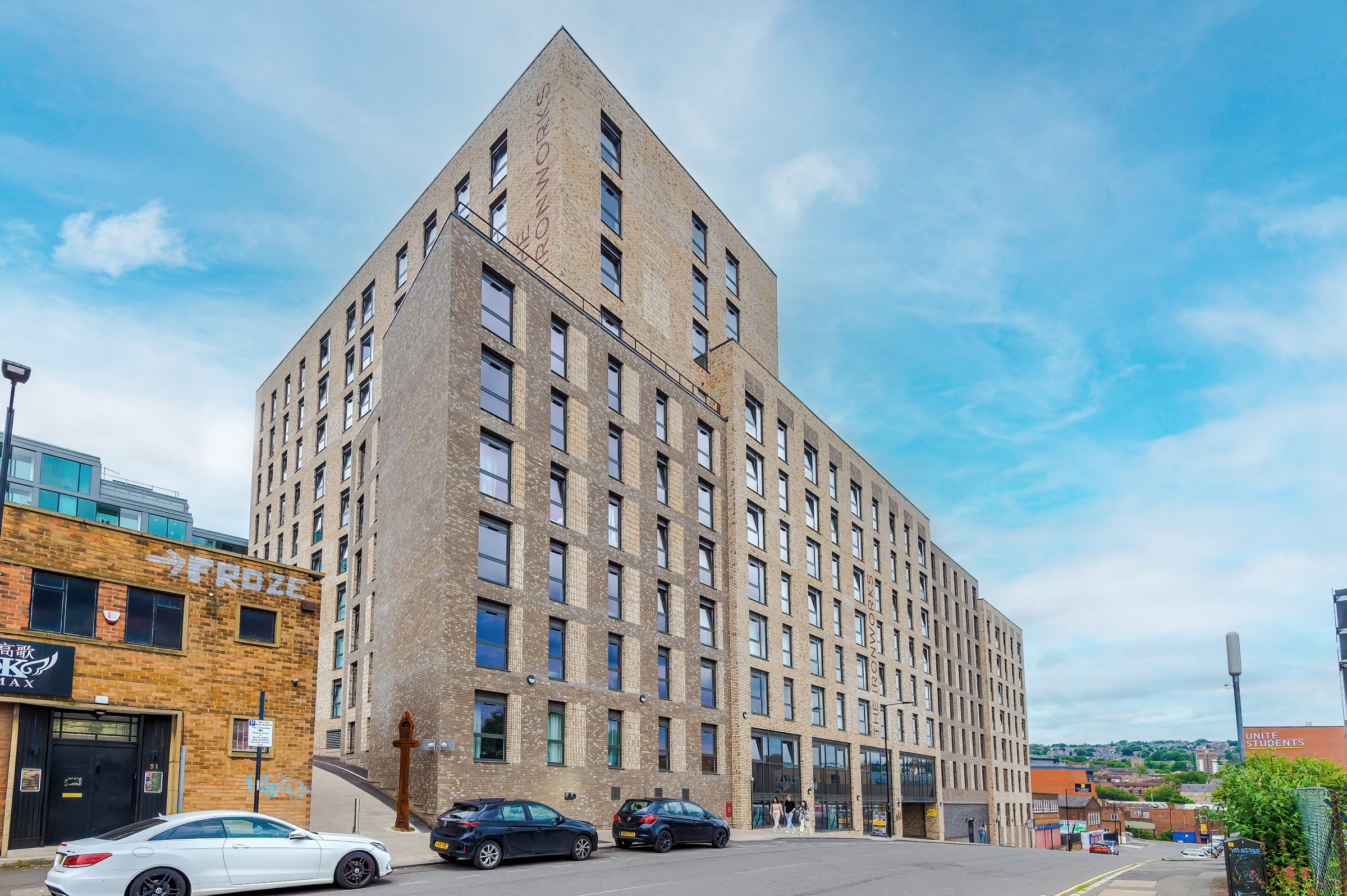 Sheffield Apartments - Image 2